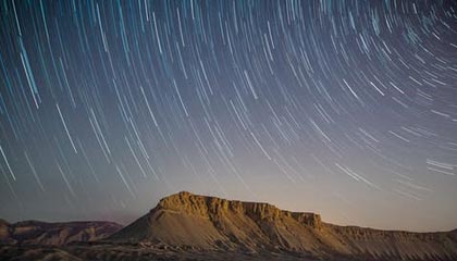 开云娱乐官网-曼联锋线连线默契，红魔军团力争欧冠，曼联球迷叫红魔