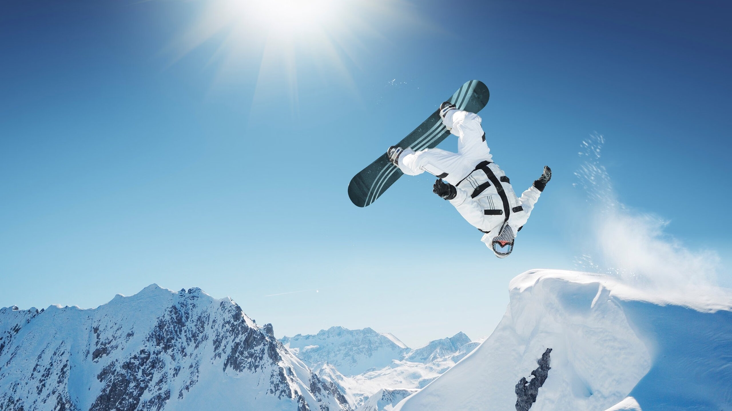 勇士完封尼克斯，常规赛巅峰对决中库里砍下47分，勇士对尼克斯库里54分